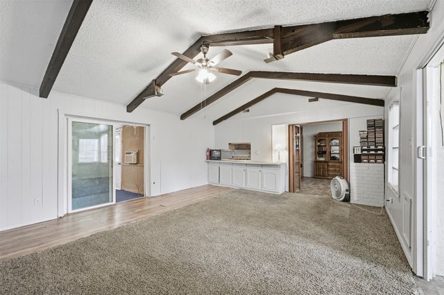 816 SW Sundown Trail, Burleson, TX 76028