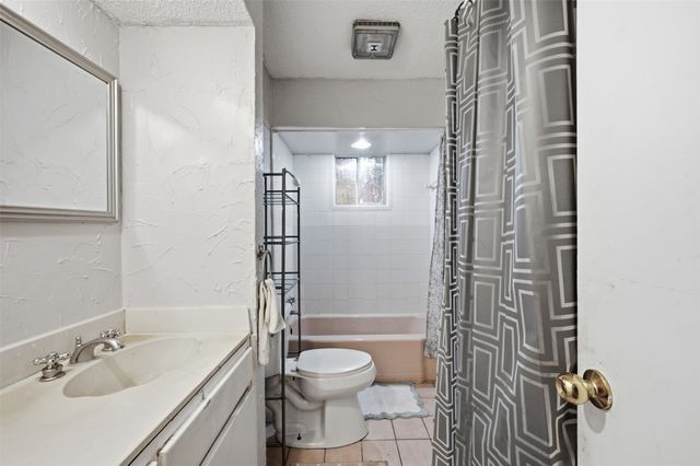 816 SW Sundown Trail, Burleson, TX 76028