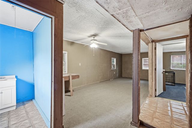 816 SW Sundown Trail, Burleson, TX 76028