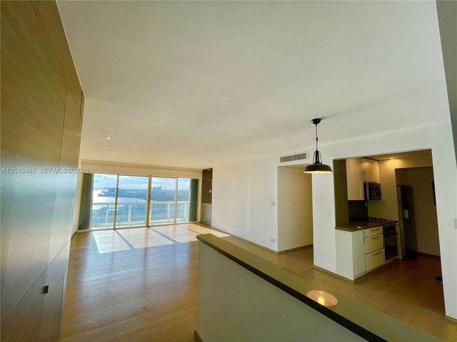 2451 Brickell Ave 19B, Miami, FL 33129