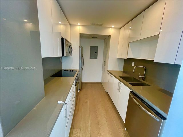 2451 Brickell Ave 19B, Miami, FL 33129