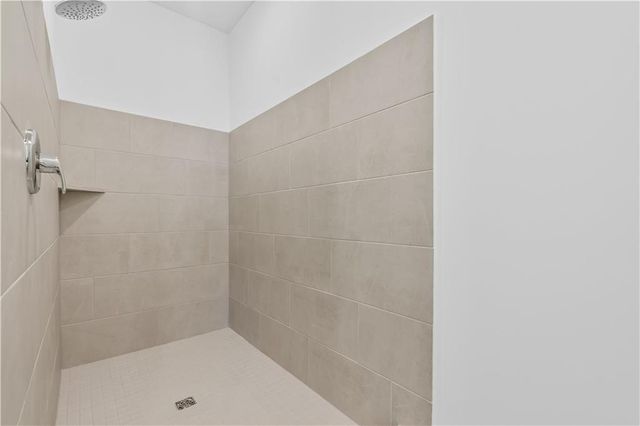 21360 W Cleveland Street, Spring Hill, KS 66083