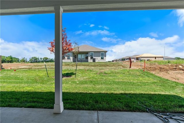21360 W Cleveland Street, Spring Hill, KS 66083