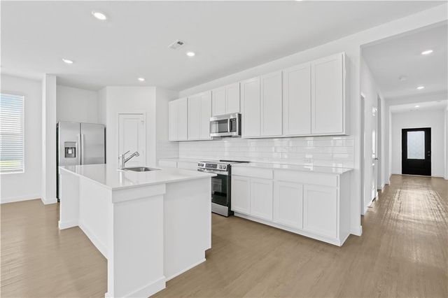 21360 W Cleveland Street, Spring Hill, KS 66083
