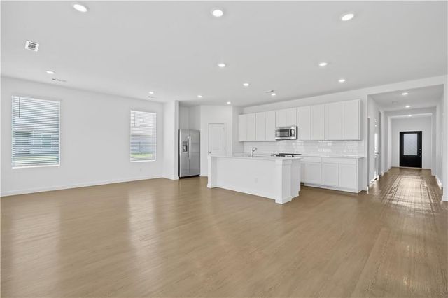 21360 W Cleveland Street, Spring Hill, KS 66083