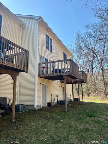 14 Old Fitch Hill Road B, Montville, CT 06382