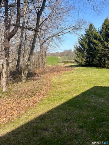 14 Old Fitch Hill Road B, Montville, CT 06382