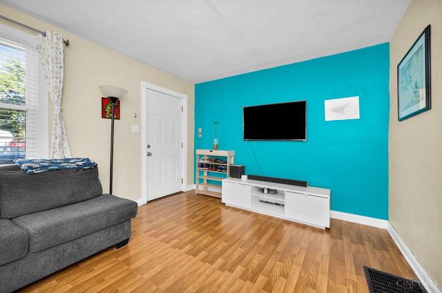 8620 Pine Road, Sycamore Twp, OH 45242