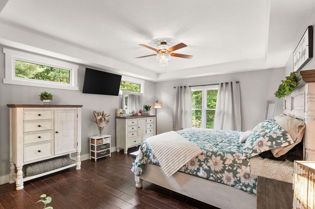 10186 Rustic Drive, Demotte, IN 46310