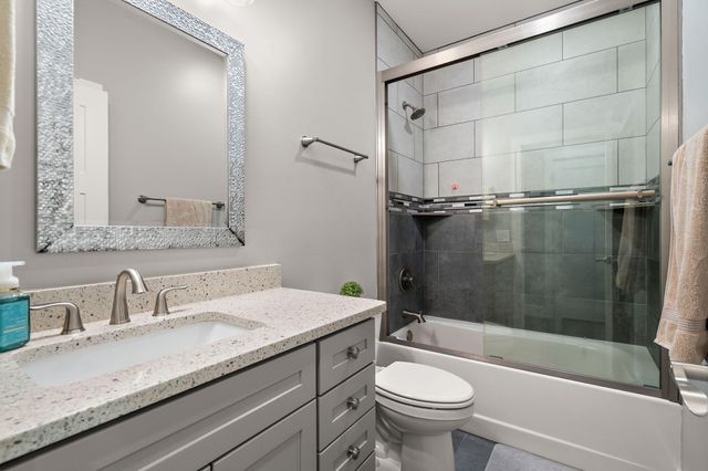 10186 Rustic Drive, Demotte, IN 46310