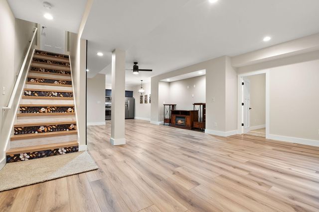 10186 Rustic Drive, Demotte, IN 46310