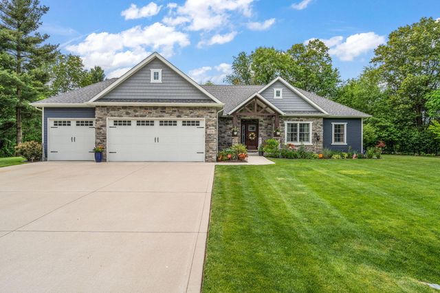 10186 Rustic Drive, Demotte, IN 46310