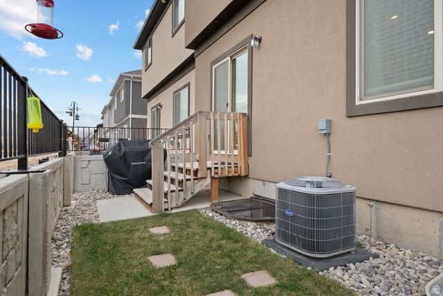 768 N OLD FORT DR, Spanish Fork, UT 84660