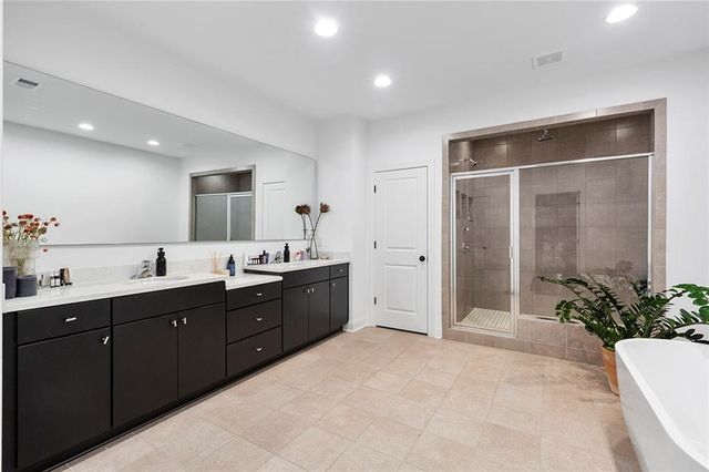 2370 Provence Park Way, Decatur, GA 30033