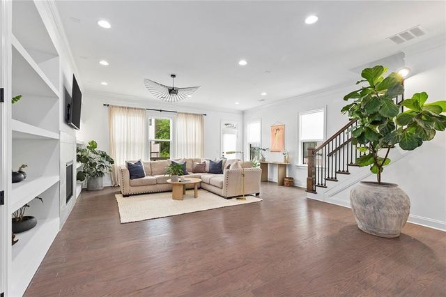 2370 Provence Park Way, Decatur, GA 30033