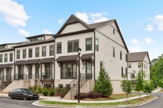 2370 Provence Park Way, Decatur, GA 30033