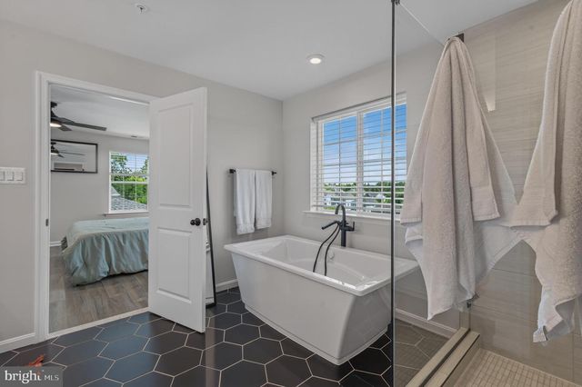 409 KARN PL, Brunswick, MD 21716