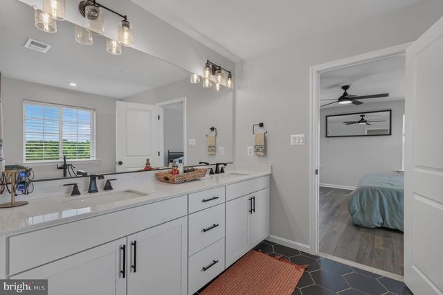 409 KARN PL, Brunswick, MD 21716