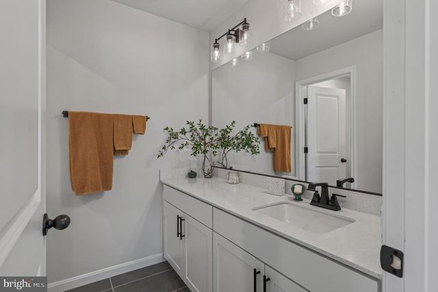 409 KARN PL, Brunswick, MD 21716