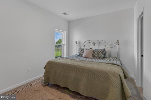 409 KARN PL, Brunswick, MD 21716