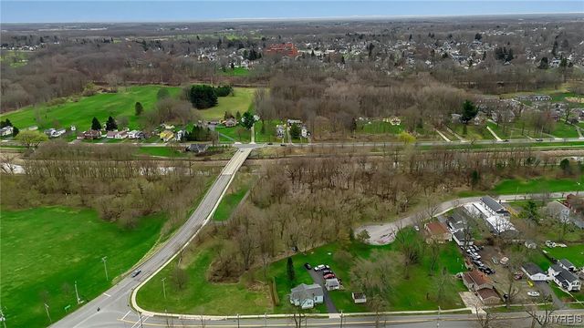 82 Lake Avenue, Lockport City, NY 14094