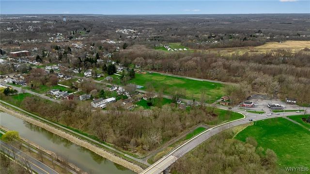 82 Lake Avenue, Lockport City, NY 14094