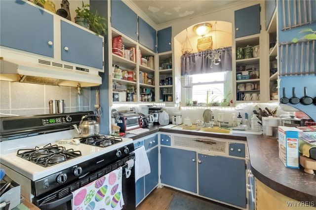 82 Lake Avenue, Lockport City, NY 14094