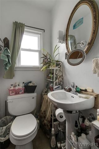 82 Lake Avenue, Lockport City, NY 14094