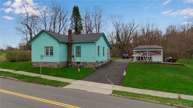 82 Lake Avenue, Lockport City, NY 14094