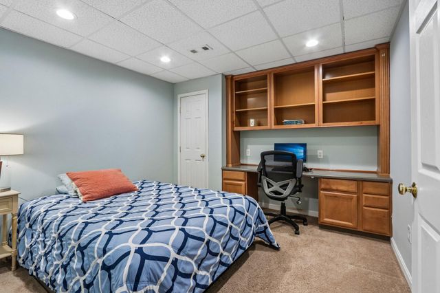 837 MOUNTAINTOP DR, Collegeville, PA 19426