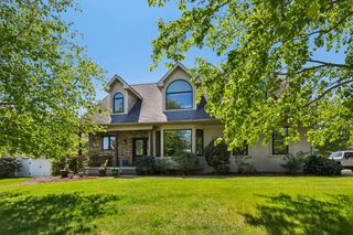 837 MOUNTAINTOP DR, Collegeville, PA 19426