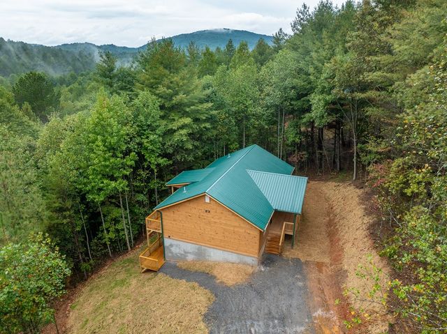 286 Choctaw Ridge Trail, Murphy, NC 28906