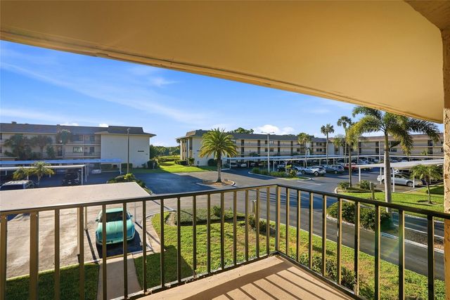 12300 VONN ROAD 8202, Largo, FL 33774