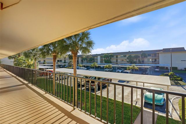 12300 VONN ROAD 8202, Largo, FL 33774