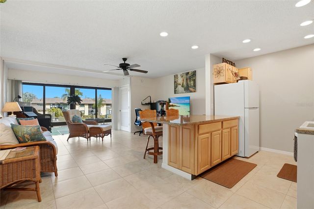 12300 VONN ROAD 8202, Largo, FL 33774