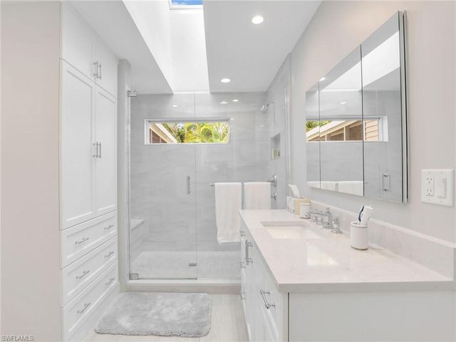 15337 Wimborne LN # 5, Naples, FL 34110