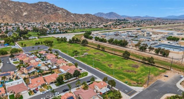 16786 Via Pamplona, Moreno Valley, CA 92551