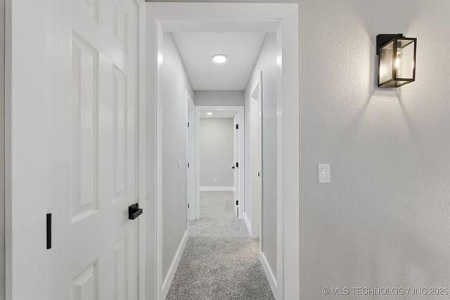 8417 Meadowside Lane, Sapulpa, OK 74131