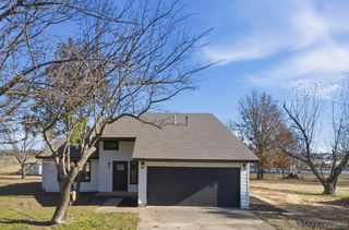 8417 Meadowside Lane, Sapulpa, OK 74131