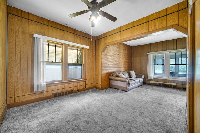 6319 Blaine Avenue, Hammond, IN 46324