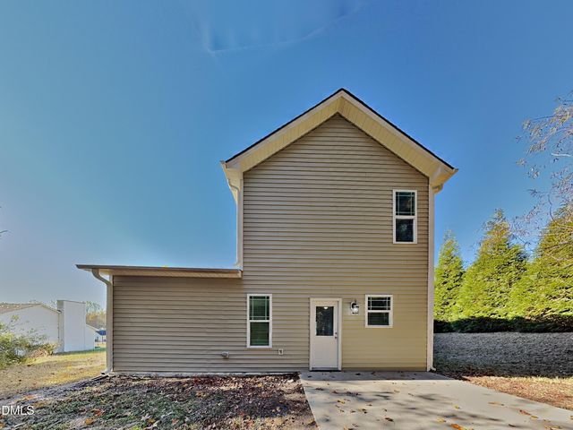 175 Gray Ghost Street, Benson, NC 27504