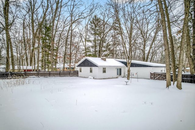 914 Victor Avenue, Muskegon, MI 49445