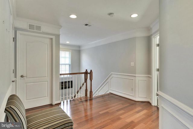 42977 THORNBLADE CIR, Broadlands, VA 20148