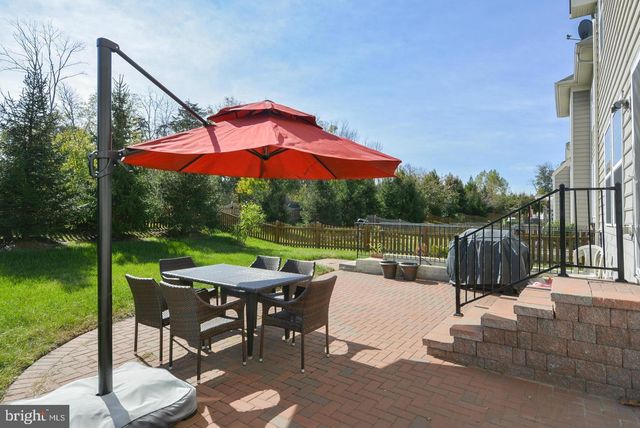 42977 THORNBLADE CIR, Broadlands, VA 20148