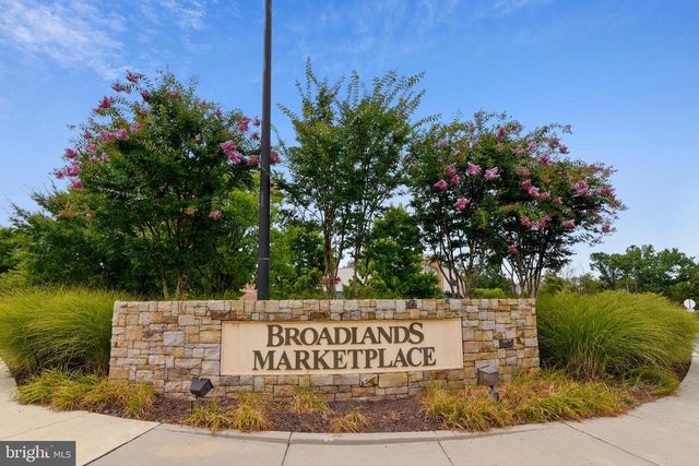 42977 THORNBLADE CIR, Broadlands, VA 20148