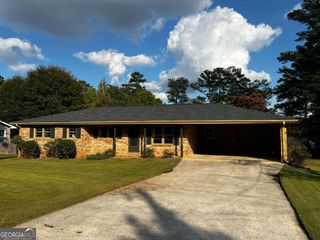 3909 Summit Drive, Douglasville, GA 30135