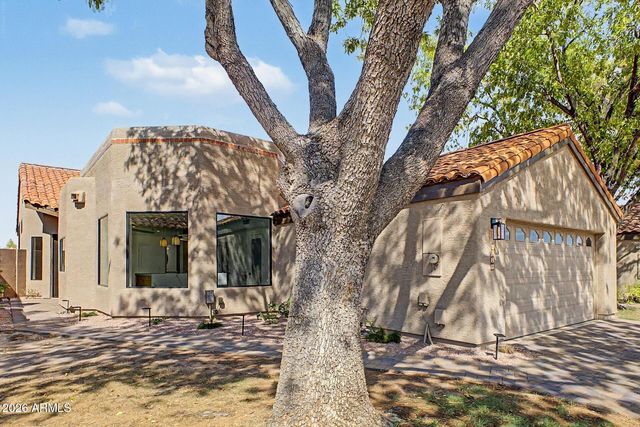 4024 E PARADISE Drive, Phoenix, AZ 85028