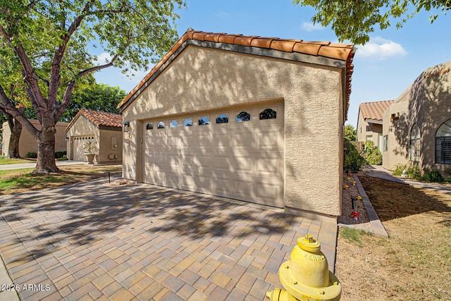 4024 E PARADISE Drive, Phoenix, AZ 85028