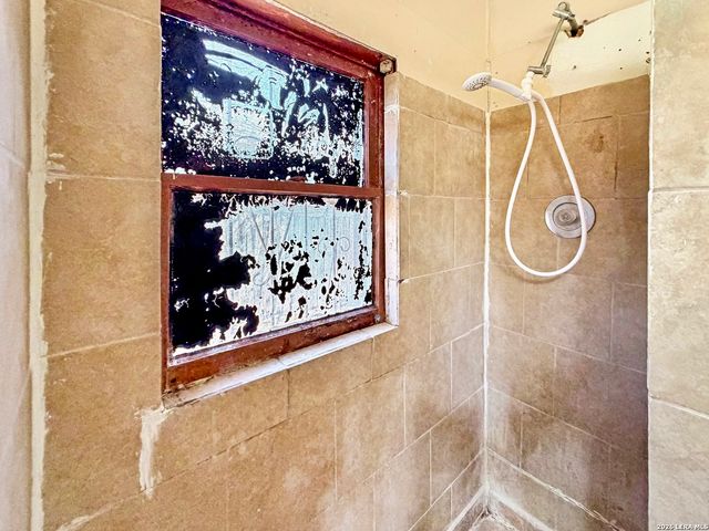 246 W Boyer St, San Antonio, TX 78210