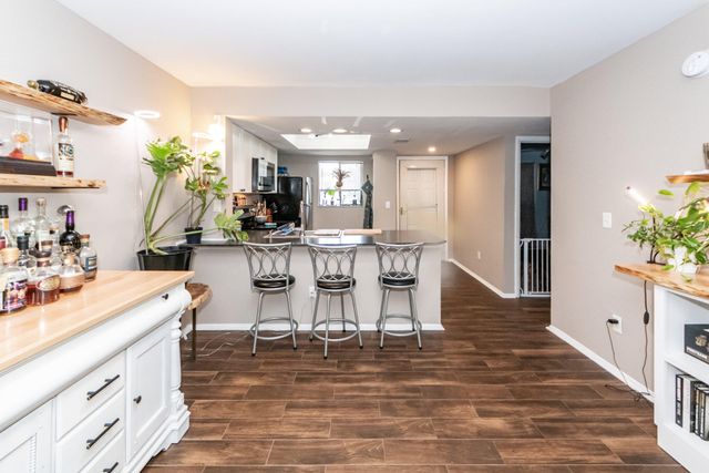 2162 Bees Ferry Road G, Charleston, SC 29414